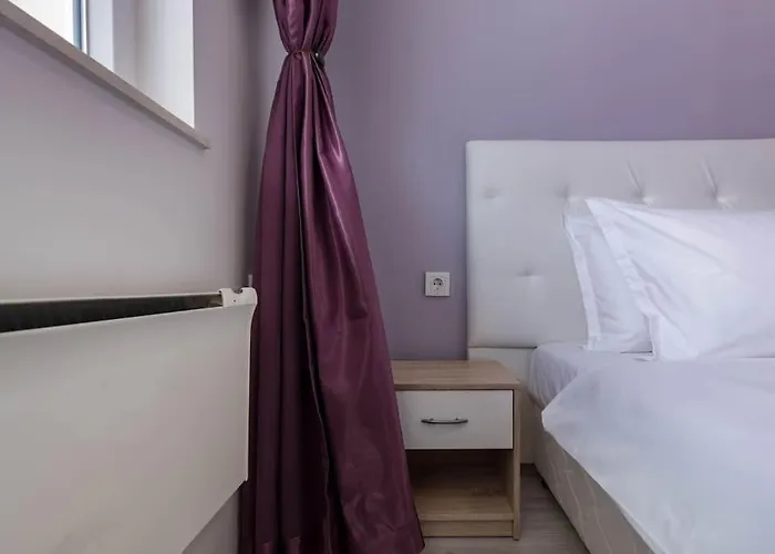 Apartament Linden Guest *